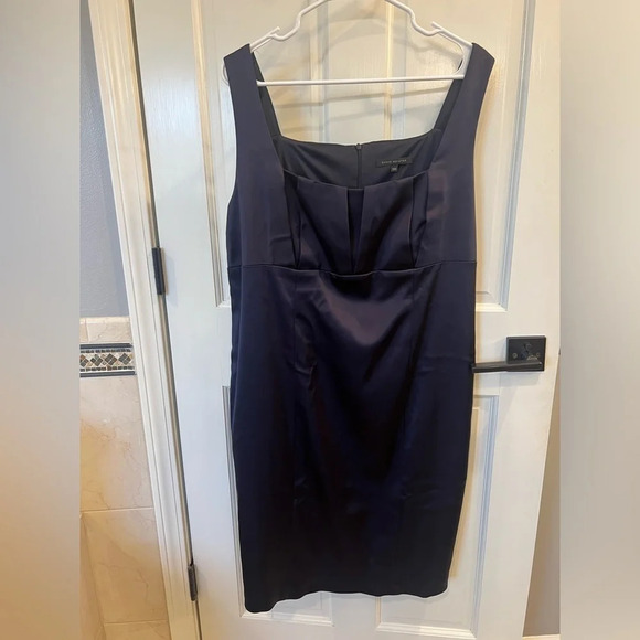 David Meister Pleated Navy Blue Satin Dress Size 16 - Picture 7 of 8